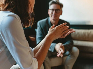 Aufbau Ihrer spezifischen Unternehmenssprache. Langjährigen Expertise im Bereich Sprachmanagement und Terminologiemanagement.